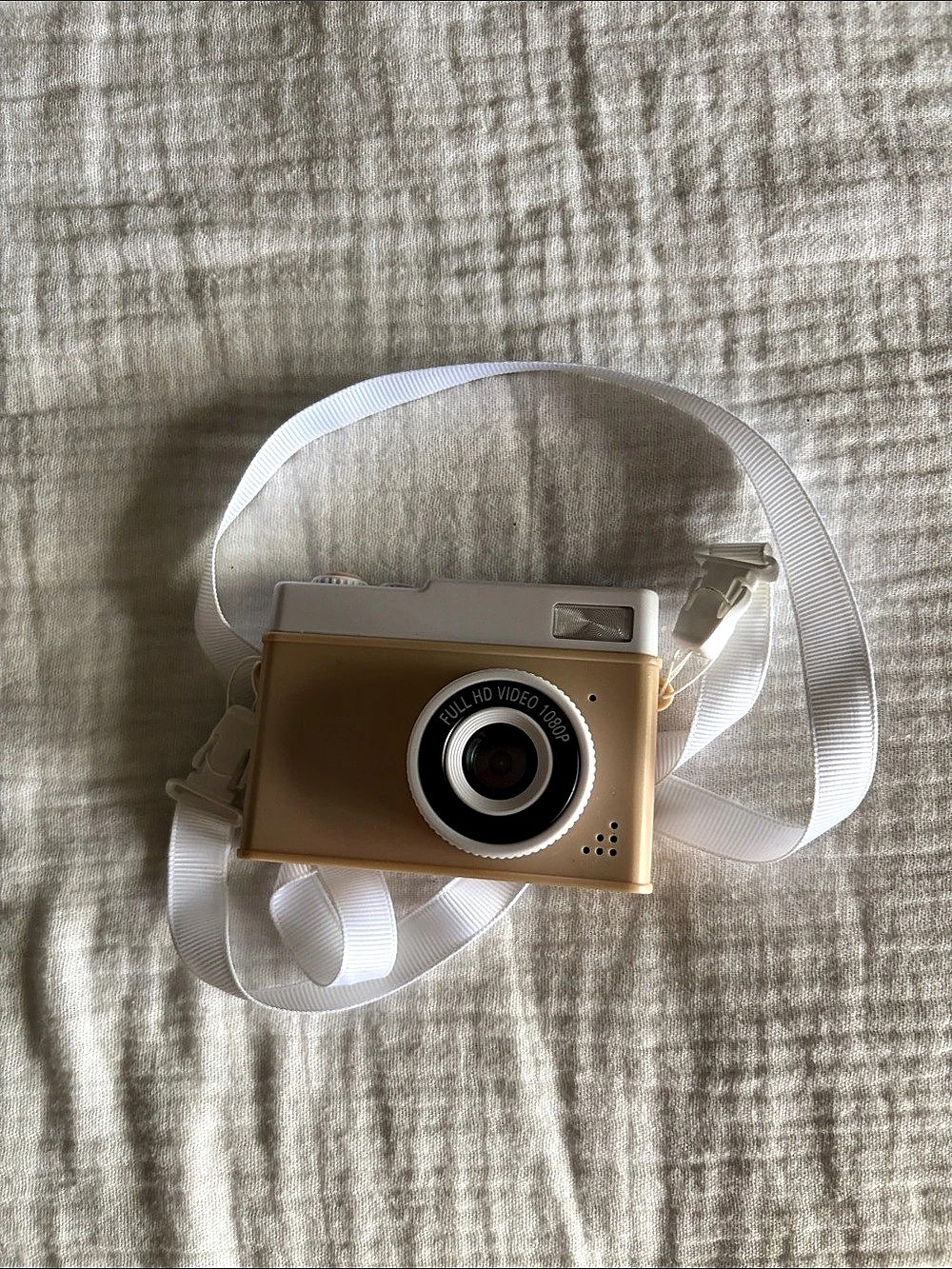 Digital Camera Gold & White Like New